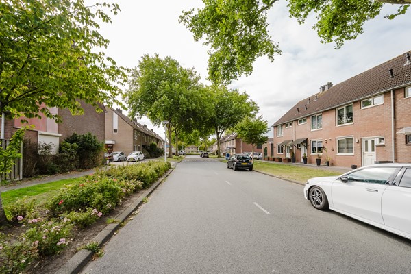 Medium property photo - Dallelaan 2, 3208 CG Spijkenisse